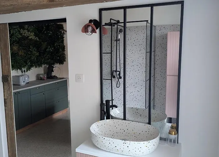 Grand Centre * בלם